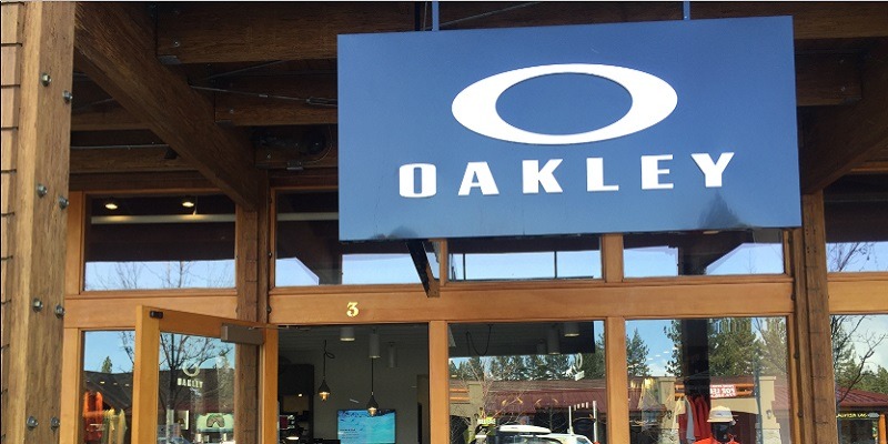 Amex Offers Oakley Promotion