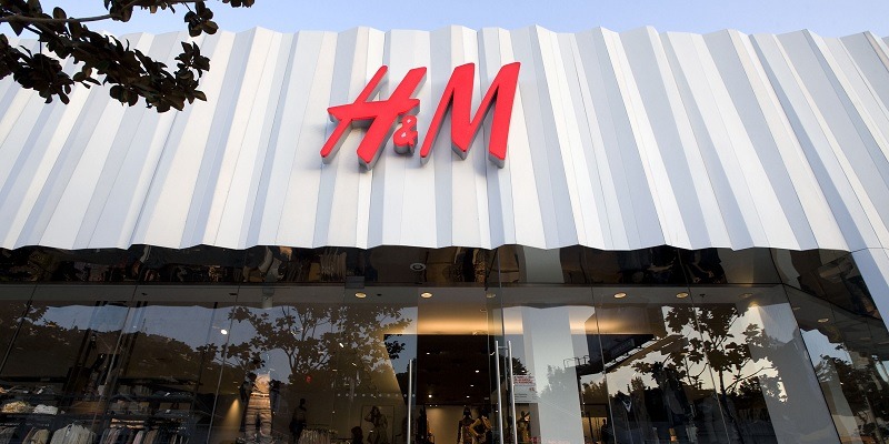 H & M Storefront