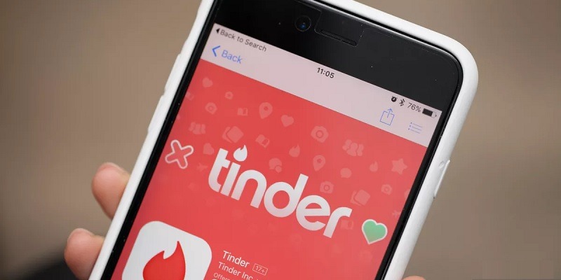 California Tinder Age Bias Class Action Lawsuit