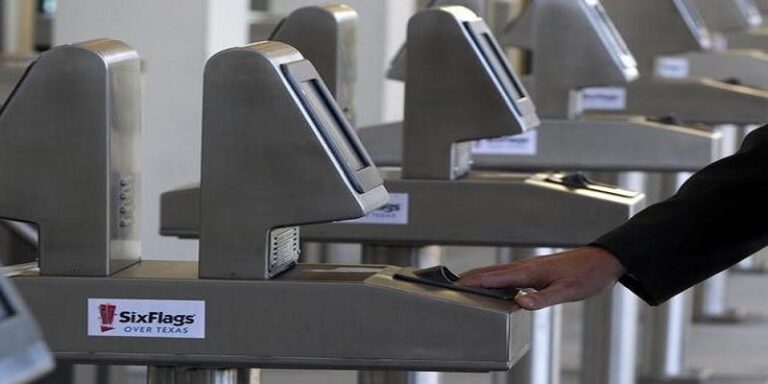 Six Flags Finger Scan Class Action Lawsuit